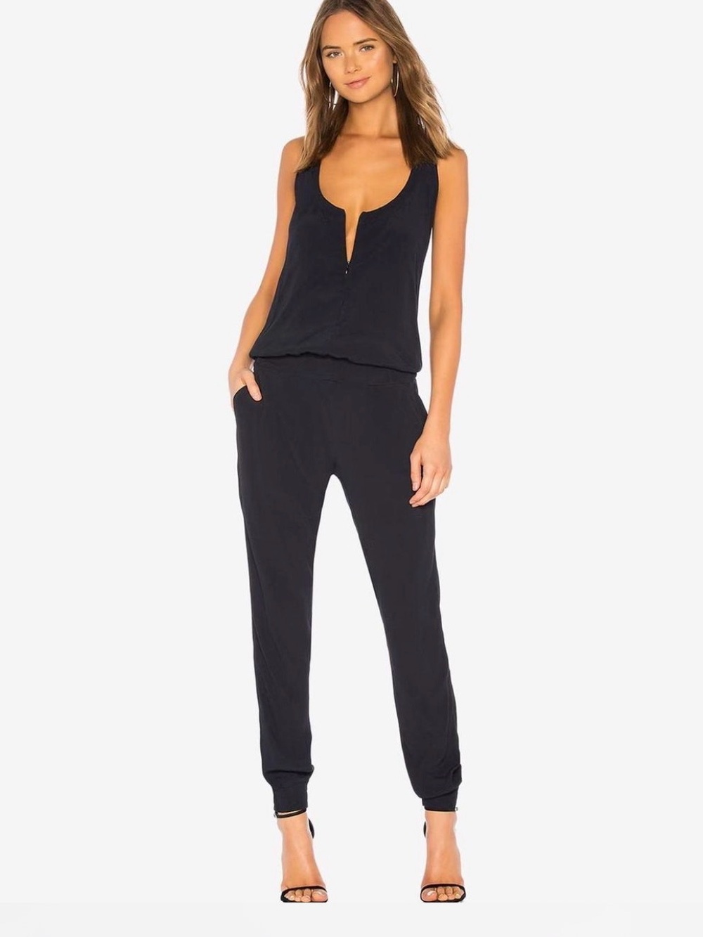 Monrow Crepe Sleeveless Black Jumpsuit Jogger Pants Front Zip Women’s Small